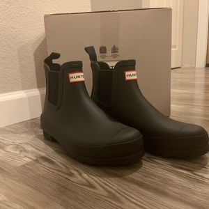 NWB Hunter Original Chelsea Boot Black Size 8